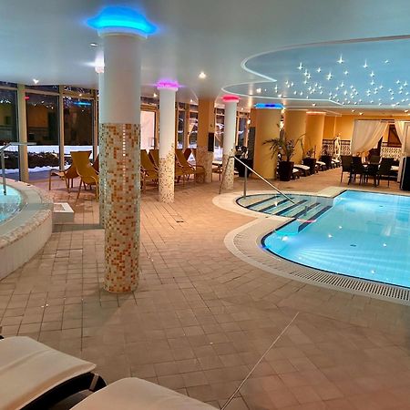 Calimbra Wellness Hotel Superior Мішкольц Екстер'єр фото