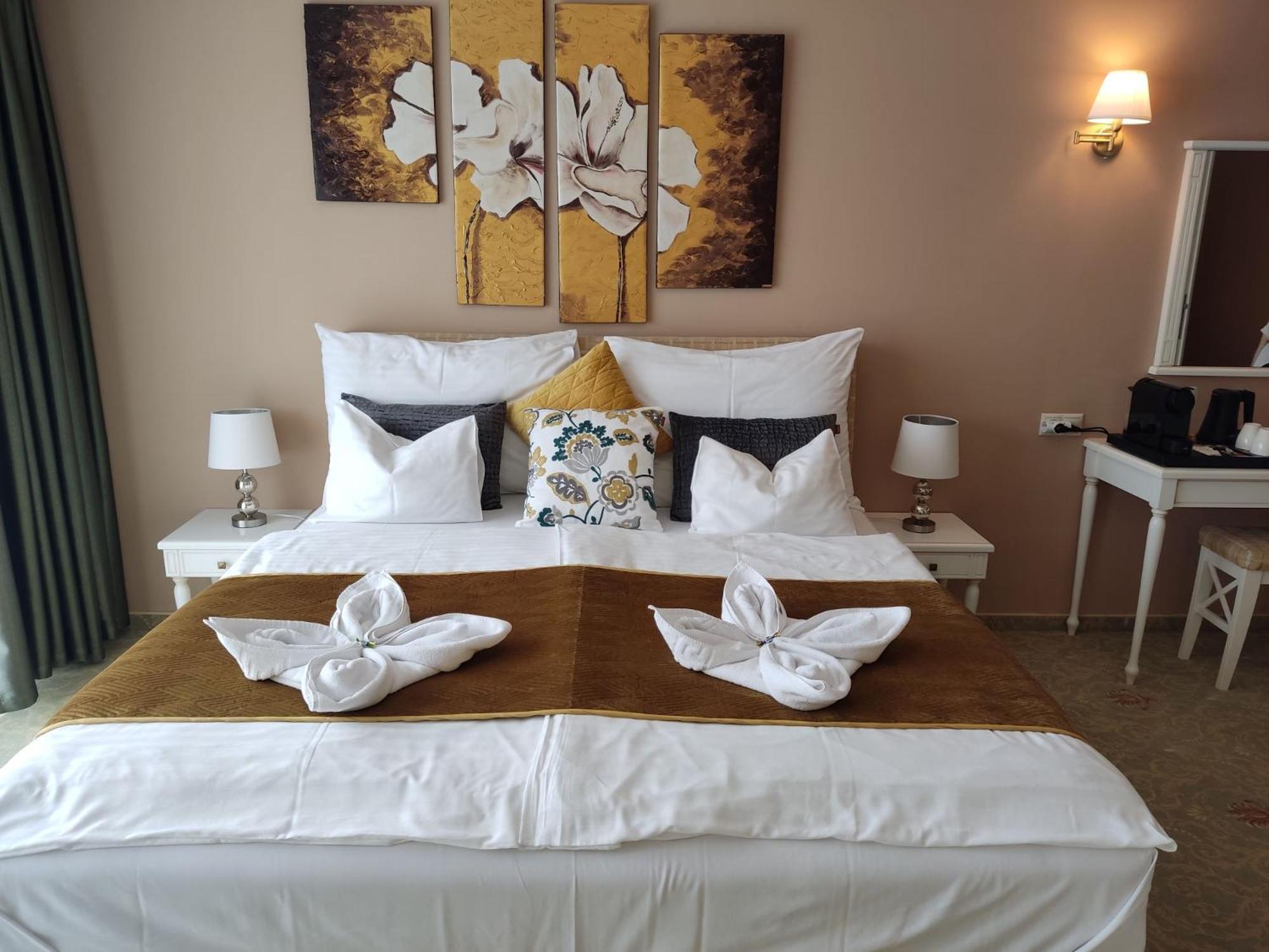 Calimbra Wellness Hotel Superior Мішкольц Екстер'єр фото